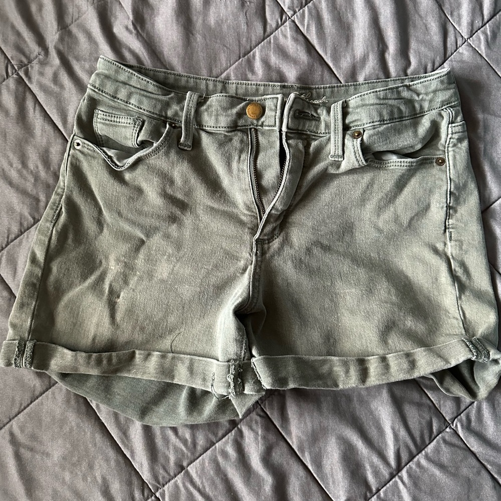 universal thread sage green denim shorts
